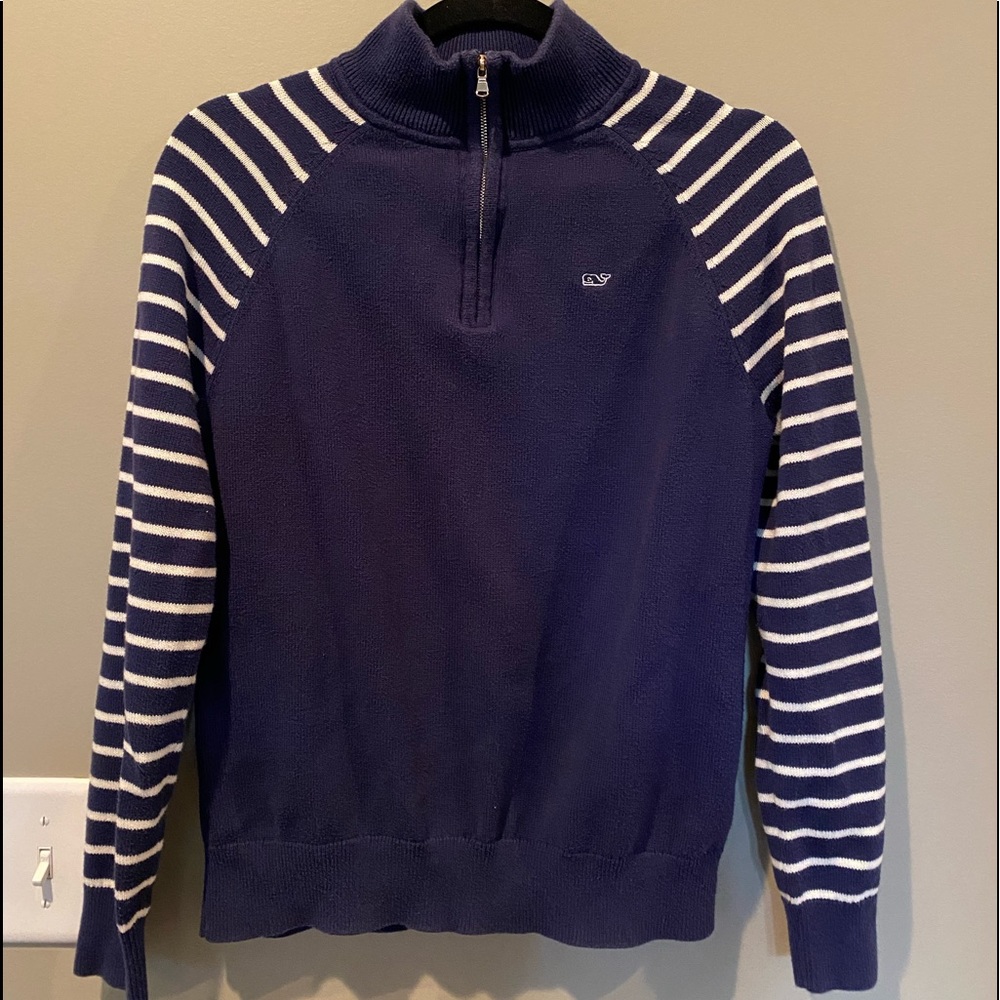 Vineyard vine sweater